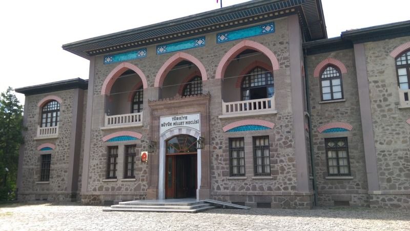 Cumhuriyet Müzesi Nerede, Nasıl Gidilir? Ankara Cumhuriyet müzesinde neler var? Cumhuriyet Müzesi hangi günler açık, Müze Kartı Geçerli Mi? 5